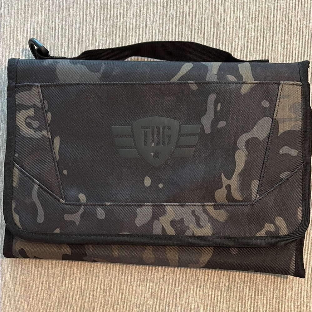 Tactical baby gear
Black Camouflage tactical changing mat 
never used